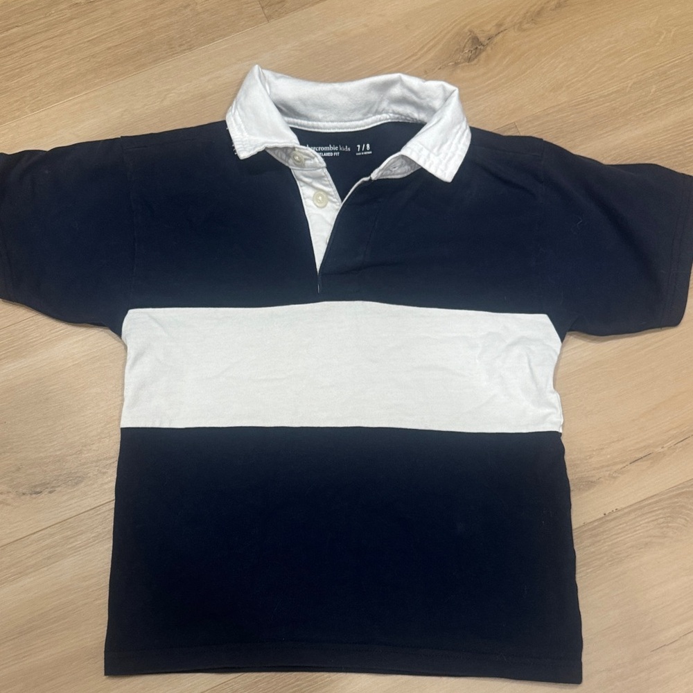 Abercrombie Kids Polo in Blue  and White